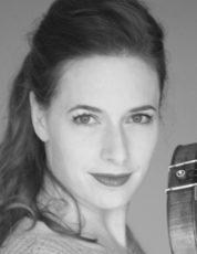 KT_Hoppe_Esther_Foto_Neda_Navaee