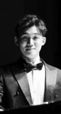 Shinho Choi